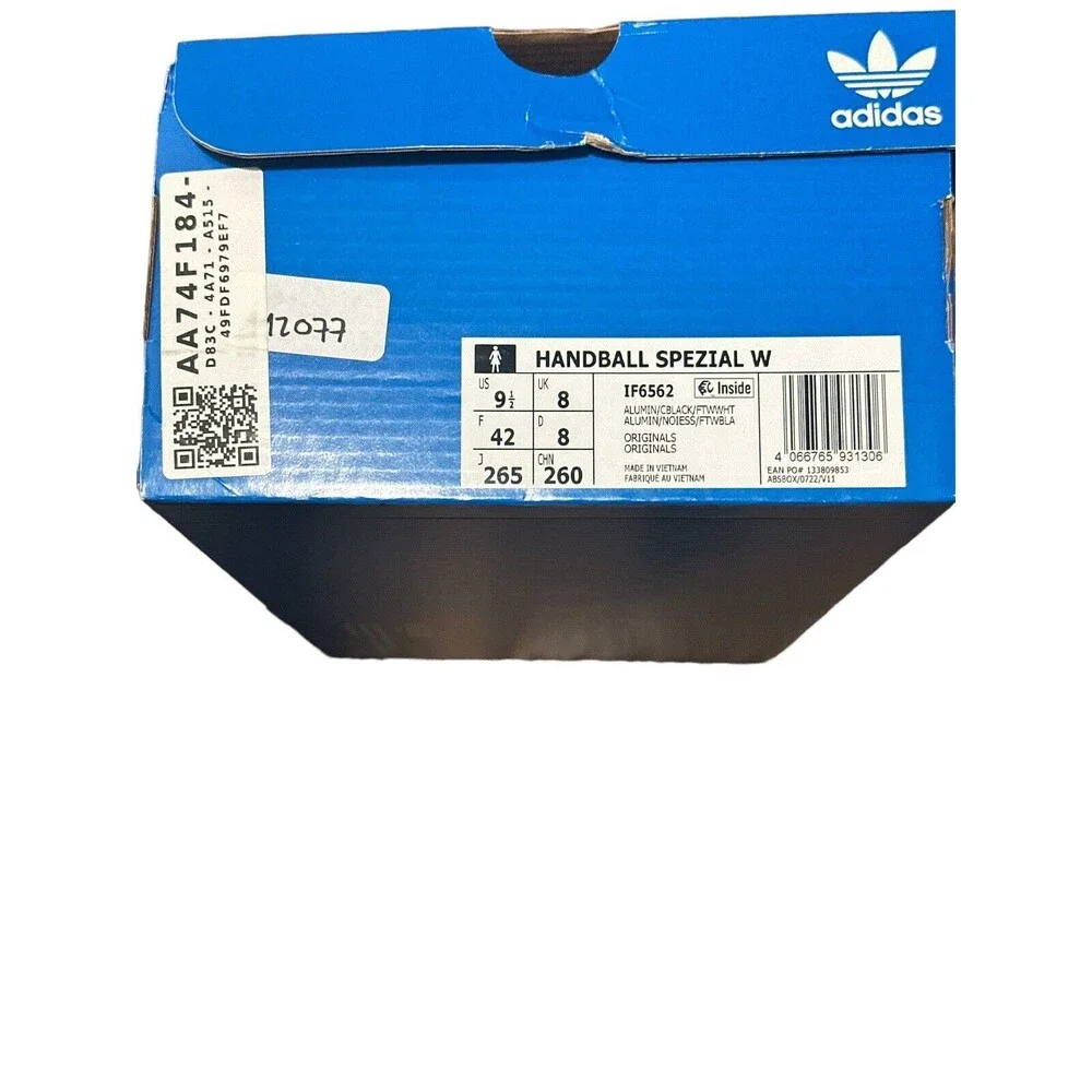 Adidas Handball‎ Spezial Women’s Aluminium Black Gum Size 9.5 (runs large) NWT